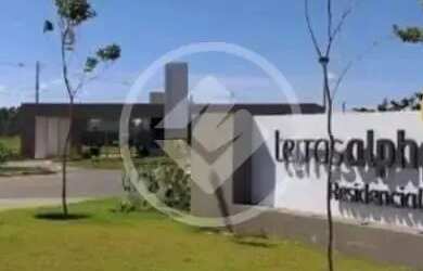 Imagem: O terreno possui 444m² de Área e está localizado em Terras