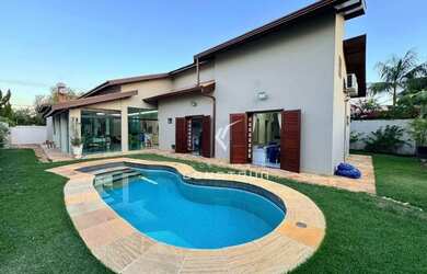 Imagem: A casa em condomínio possui 3 Dormitórios, 5 Banheiros, 5