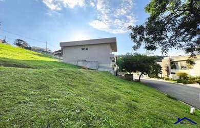 Imagem: O terreno possui 364m² de Área e está localizado em Parque