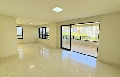 Imagem: O apartamento possui 4 Dormitórios, 5 Banheiros, 2 Vagas na