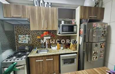 Imagem: O apartamento possui 2 Dormitórios, 1 Banheiro, 1 Vaga na garagem