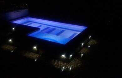 Imagem 1: Aluguel Temporada. Piscina, 5 Vagas na garageme3 Dormitórios