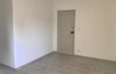 Imagem: O depósito possui 80m² de Área e está localizado em Vila