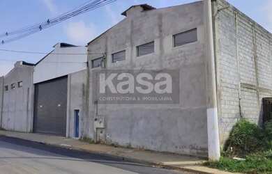 Imagem: O depósito possui 750m² de Área e está localizado em Penha