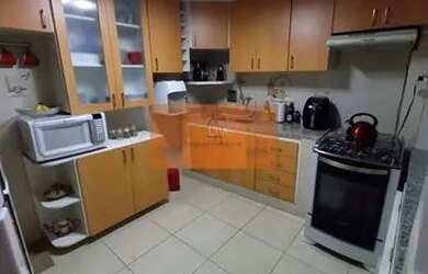 Imagem: A casa em condomínio possui 2 Dormitórios, 1 Banheiro, 2 Vagas