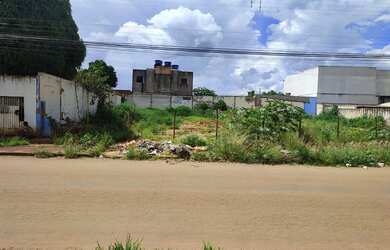 Imagem: O terreno possui 900m² de Área e está localizado em Morada