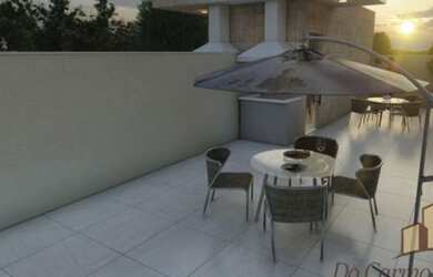 Imagem: A casa possui 3 Dormitórios, 1 Banheiro, 2 Vagas na garagem