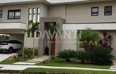 Imagem: A casa em condomínio possui 3 Dormitórios, 5 Banheiros, 2