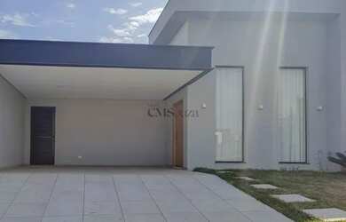 Imagem: A casa em condomínio possui 3 Dormitórios, 2 Banheiros, 2