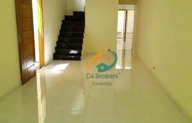 Imagem: A casa possui 3 Dormitórios, 4 Banheiros, 4 Vagas na garagem