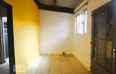 Imagem: A casa possui 1 Dormitório, 1 Banheiro, 70m² de Área e está