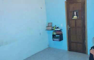 Imagem: A casa possui 4 Dormitórios, 4 Banheiros, 2 Vagas na garagem