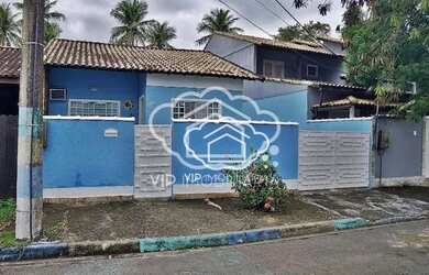 Imagem: A casa em condomínio possui 2 Dormitórios, 1 Banheiro, 2 Vagas