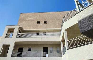 Imagem: A casa em condomínio à venda possui 1 Dormitório, 1 Banheiro