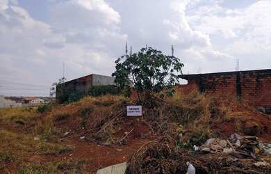 Imagem 2: Lote/Terreno para venda com 323 metros quadrados em Residencial Buena...