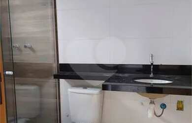 Imagem 14: sobrados novos -casa verde