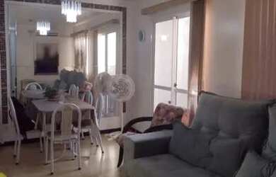 Imagem: O apartamento possui 3 Dormitórios, 1 Banheiro, 1 Vaga na garagem