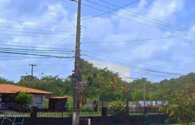 Imagem: O terreno possui 1.900m² de Área e está localizado em Olho