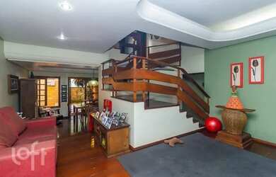 Imagem 1: Casa à venda Rua Fagundes Varela, Santo Antônio - Porto Alegre