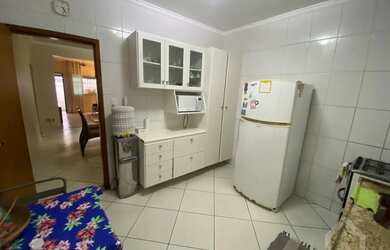 Imagem 8: Oportunidade casa baixa na parte alta do bairro São Pedro ( não é casa geminada