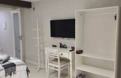 Imagem 6: PERÓ Em frente a PRAIA. Acomodam 5 pessoas, 1 Vaga na garageme1 Dormitório