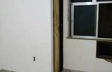 Imagem: O apartamento possui 3 Dormitórios, 2 Banheiros e está localizado