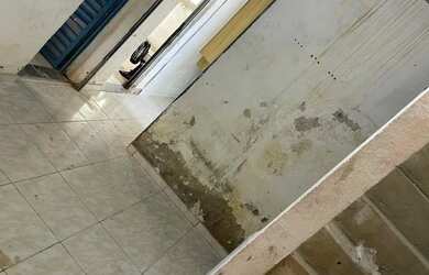 Imagem 4: Casa com piscina. Piscina, Churrasqueira, Varandae280m² de Área