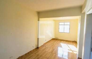 Imagem: O apartamento possui 1 Dormitório, 1 Banheiro, 70m² de Área