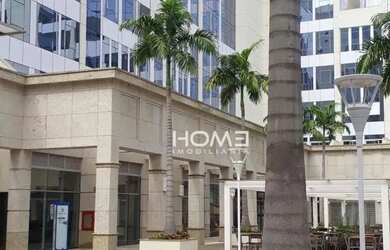 Imagem: O depósito possui 1 Vaga na garagem, 27m² de Área e está