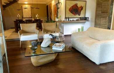 Imagem: A casa em condomínio possui 3 Dormitórios, 5 Banheiros, 3