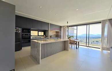 Imagem 3: Casa de Alto Padrão à Venda no Condomínio Vale das Águas em Bragança Paulista!!