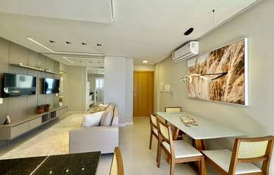 Imagem 6: APENAS UMA QUADRA DO MAR, COM VISTA ETERNA PARA O MAR