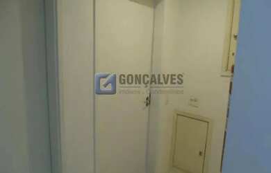 Imagem: O apartamento possui 2 Dormitórios, 1 Banheiro, 2 Vagas na