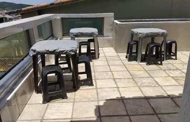 Imagem: A casa em condomínio possui 3 Dormitórios, 2 Banheiros, 90m²