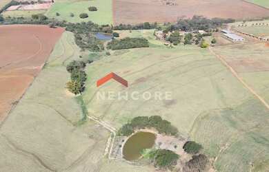 Imagem: A fazenda possui 1.000m² de Área e está localizado em Centro