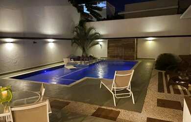 Imagem: A casa em condomínio possui 3 Dormitórios, 4 Banheiros, 5