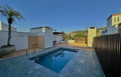 Imagem 8: HG Cobertura Duplex com 277 metros quadrados com 3 quartos em Agronômica...