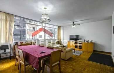 Imagem: O apartamento possui 3 Dormitórios, 2 Banheiros, 1 Vaga na