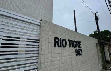 Imagem: O apartamento possui 1 Dormitório, 1 Banheiro, 1 Vaga na garagem