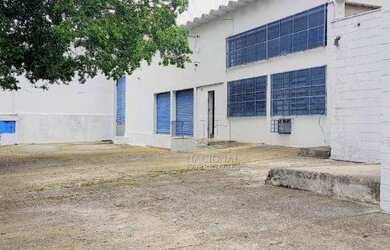 Imagem: O depósito possui 1.140m² de Área e está localizado em