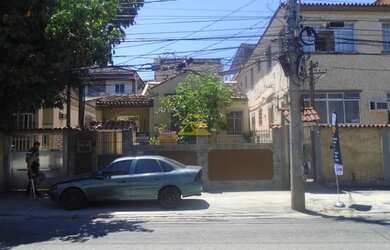 Imagem: A casa possui 3 Dormitórios, 1 Banheiro e 64m² de Área e