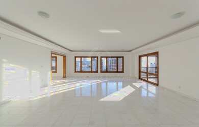 Imagem: O apartamento possui 4 Dormitórios, 5 Banheiros, 4 Vagas na