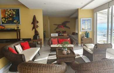 Imagem 13: Belíssima Residência no Condomínio Portogalo