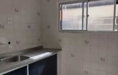 Imagem: O apartamento possui 3 Dormitórios, 1 Banheiro e está localizado