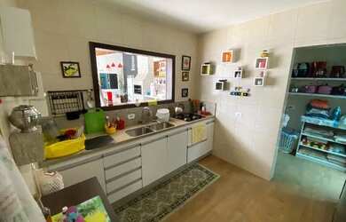 Imagem 7: Casa em caioba Pr. Piscina, 4 Vagas na garageme4 Dormitórios