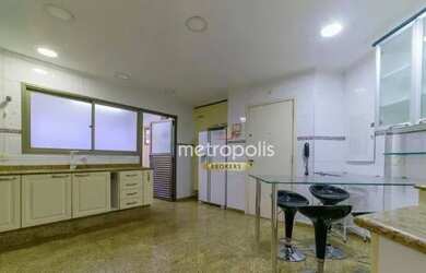 Imagem: O apartamento possui 3 Dormitórios, 4 Banheiros, 2 Vagas na