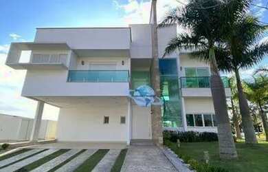 Imagem: A casa em condomínio possui 4 Dormitórios, 5 Banheiros, 3