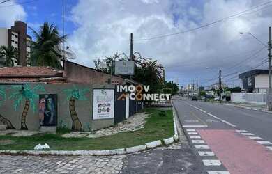 Imagem: A casa em condomínio possui 4 Dormitórios, 2 Banheiros, 360m²