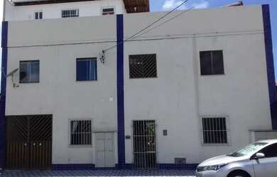 Imagem: O apartamento possui 2 Dormitórios, 1 Banheiro e está localizado