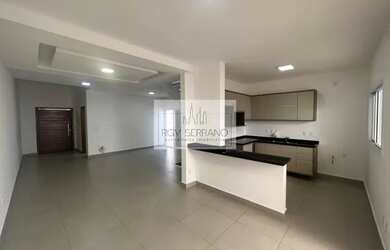 Imagem: A casa em condomínio possui 3 Dormitórios, 4 Banheiros, 2